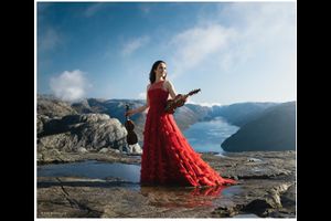 Festival vielsaitig: Ragnhild Hemsing, Violine & Hardangerfiedel, und Julian Steckel, Violoncello